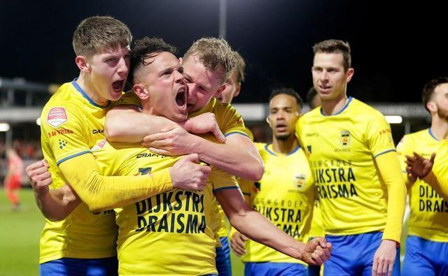 了李昊桐 了李昊桐