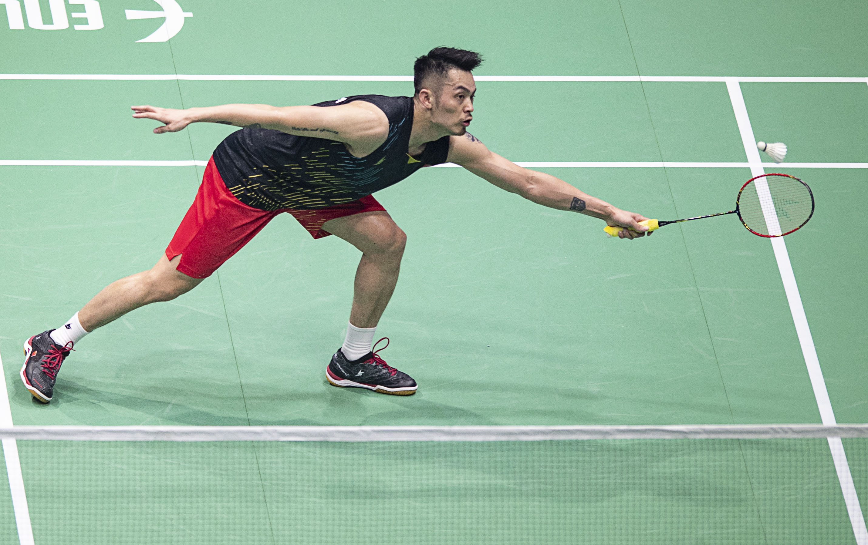 使他能够胜 使他能够胜