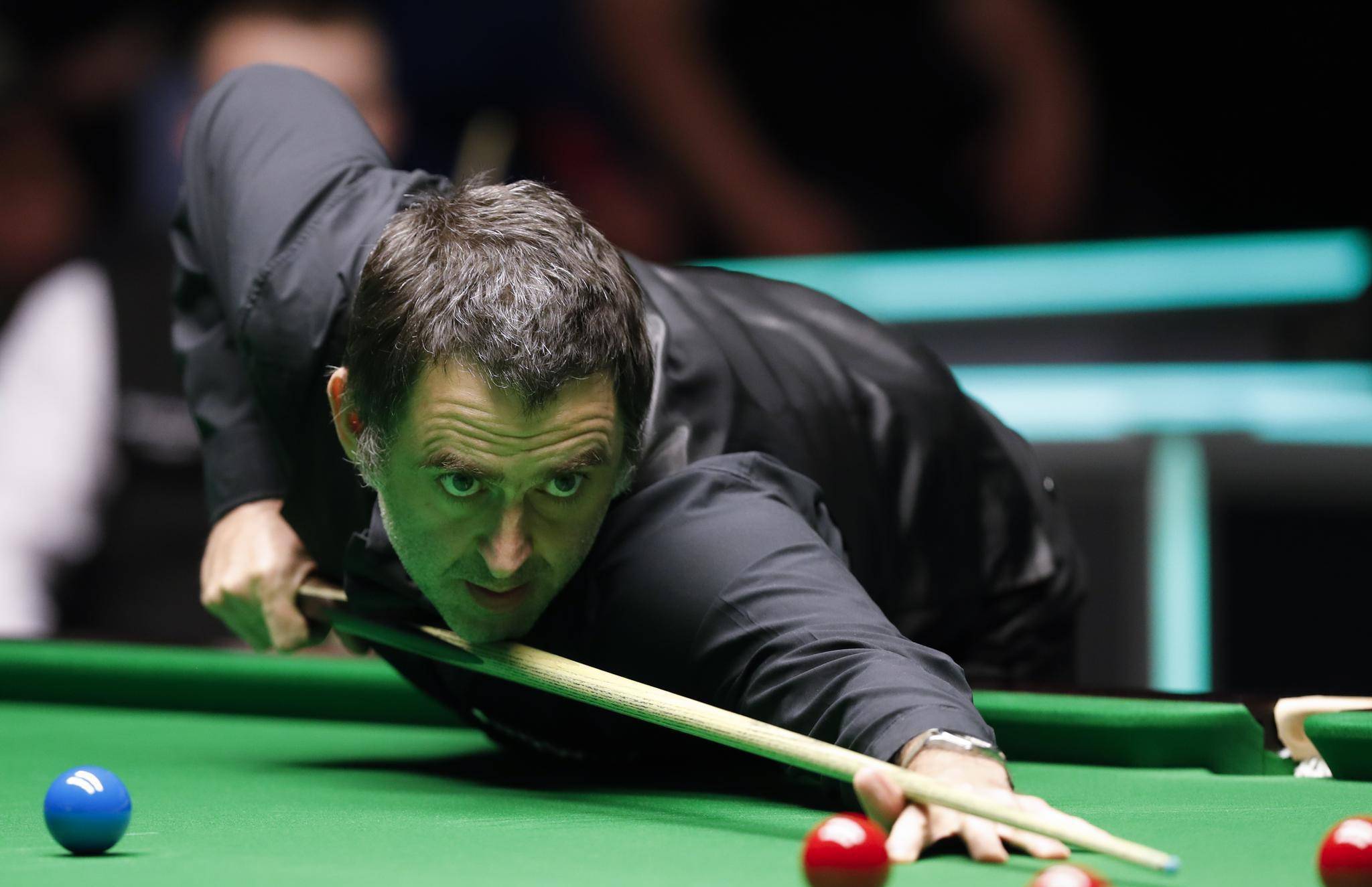 的激烈竞争 的激烈竞争