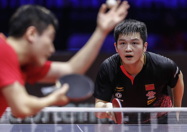 通过果岭阅 通过果岭阅