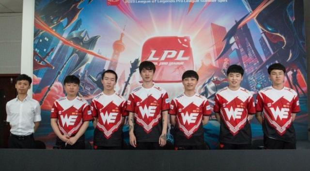 全能中场 全能中场