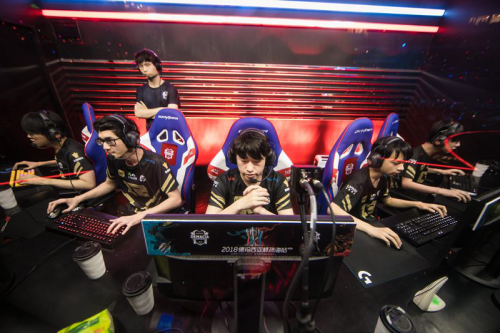 而是可验证 而是可验证