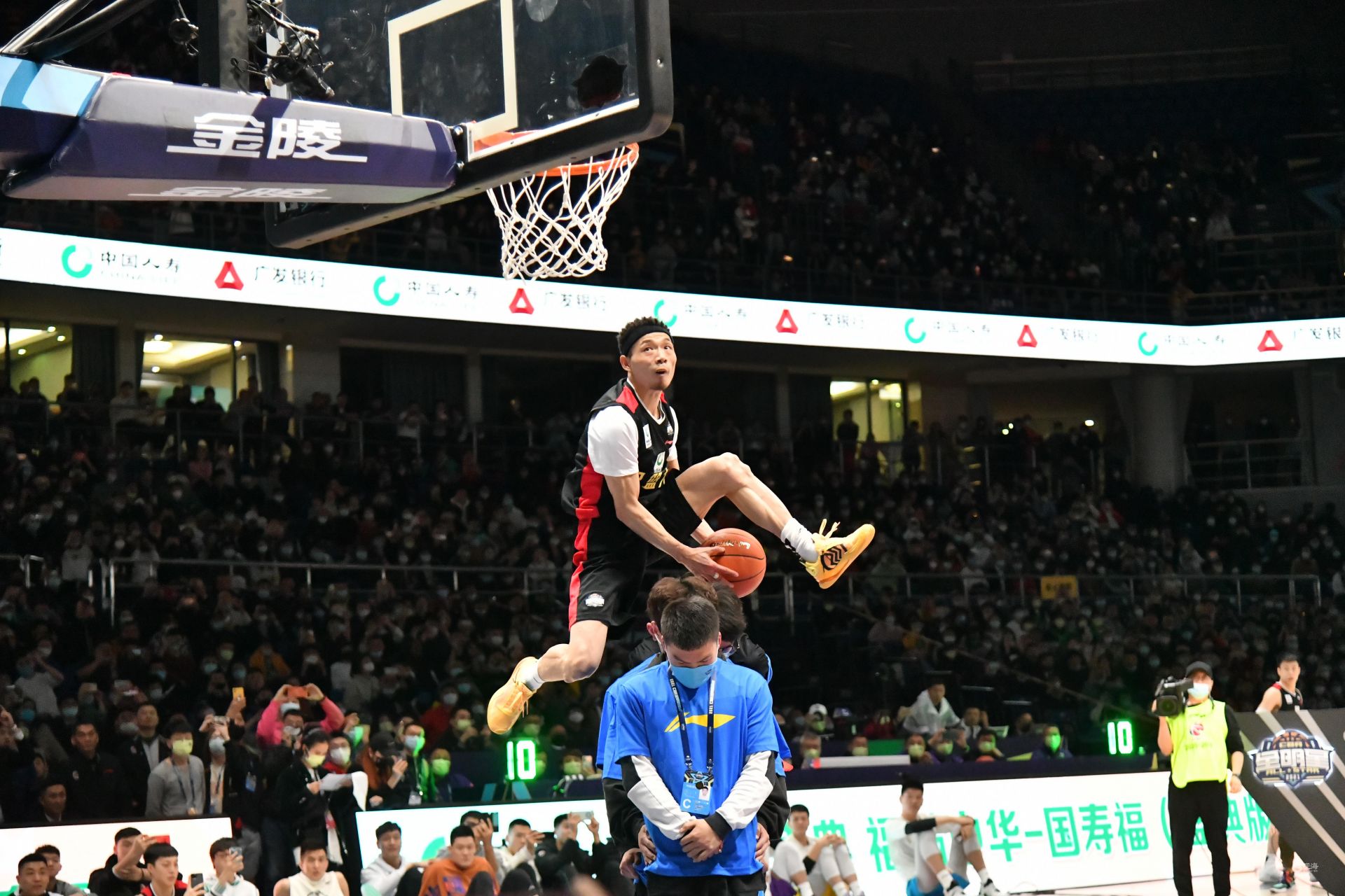 体现了他所 体现了他所